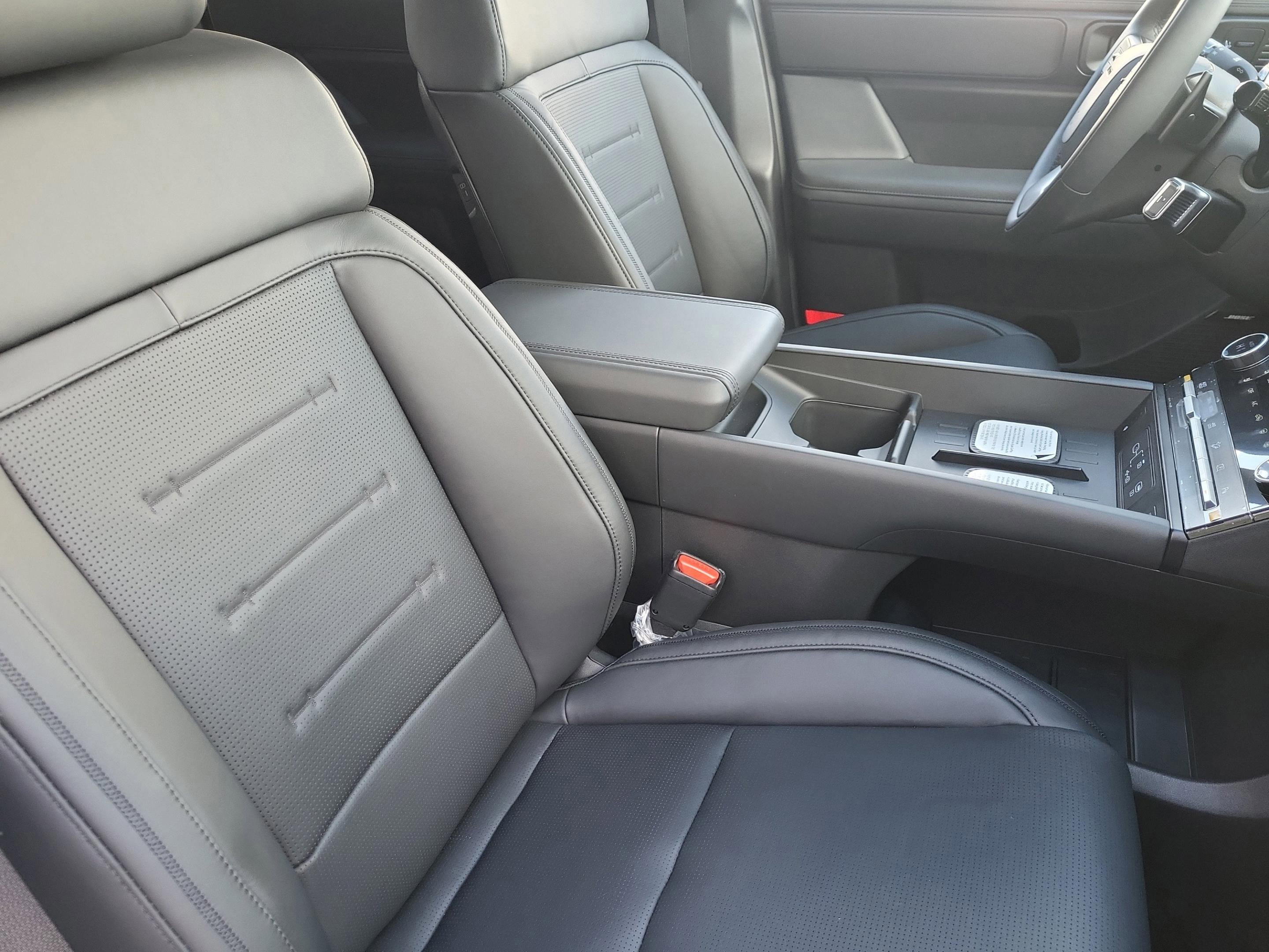 New 2026 Hyundai Santa Fe Calligraphy image 24