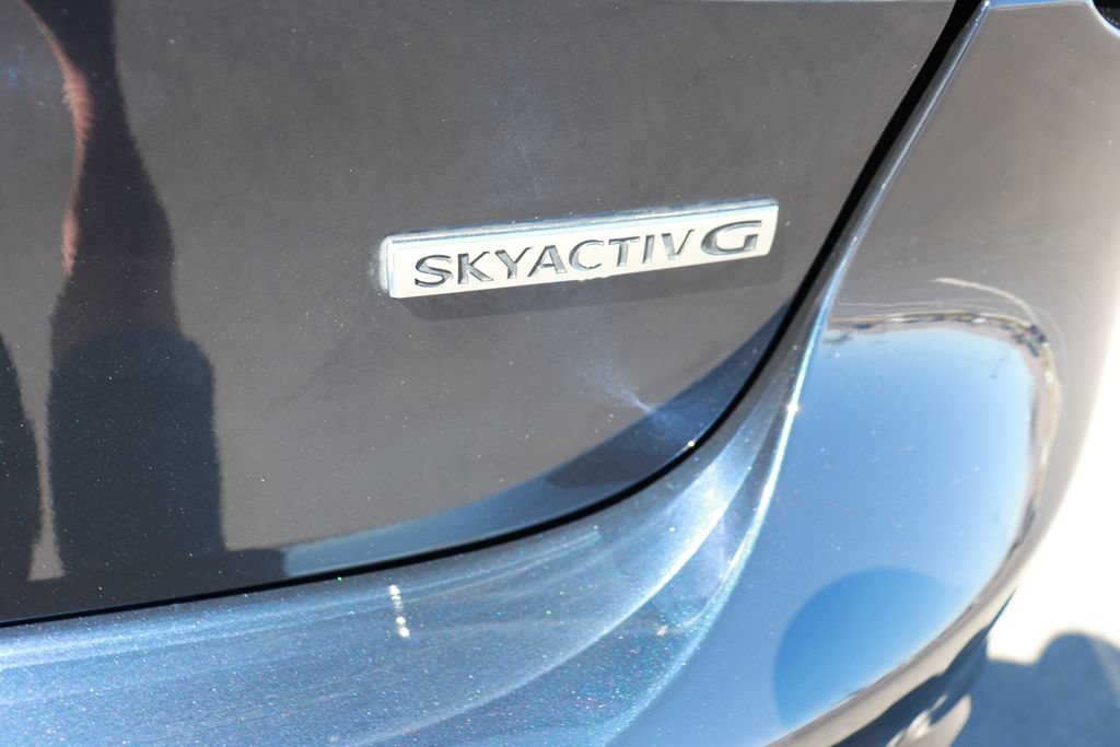Used 2020 MAZDA MAZDA3 Hatchback FWD image 7