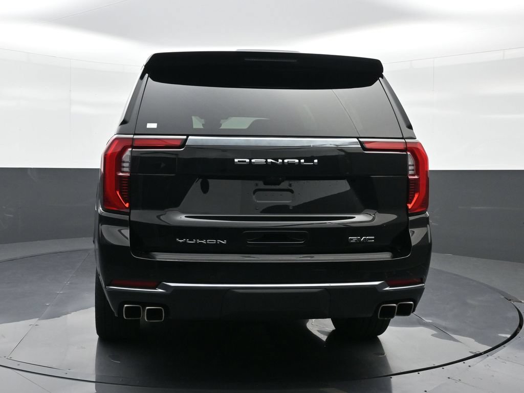 Used 2025 GMC Yukon XL Denali Ultimate AWD/4WD image 7