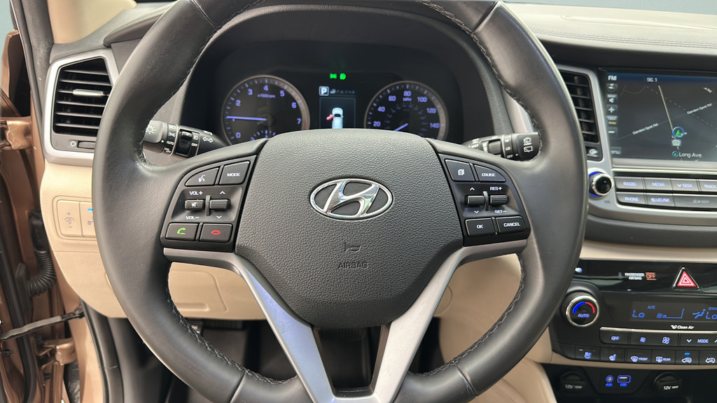 Used 2016 Hyundai Tucson Limited w/ Option Group 03 AWD/4WD image 17