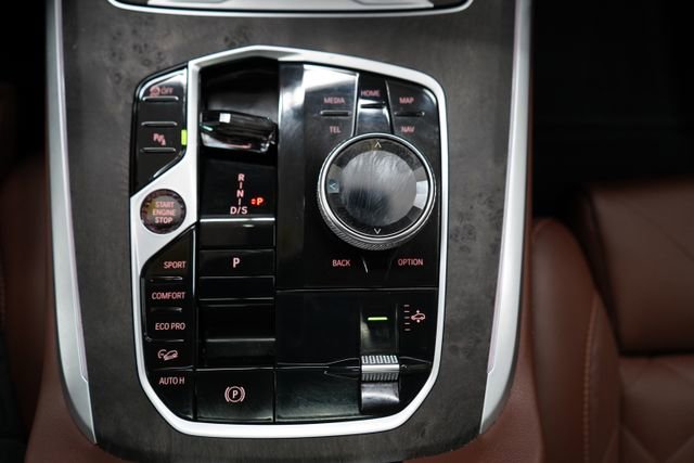 Used 2024 BMW X7 xDrive40i w/ Executive Package AWD/4WD image 44