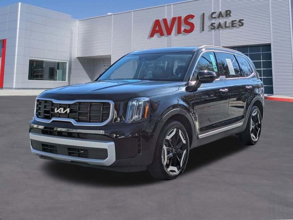 Used 2025 Kia Telluride S