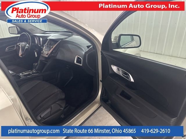 Used 2016 Chevrolet Equinox LT w/ Convenience Package image 27