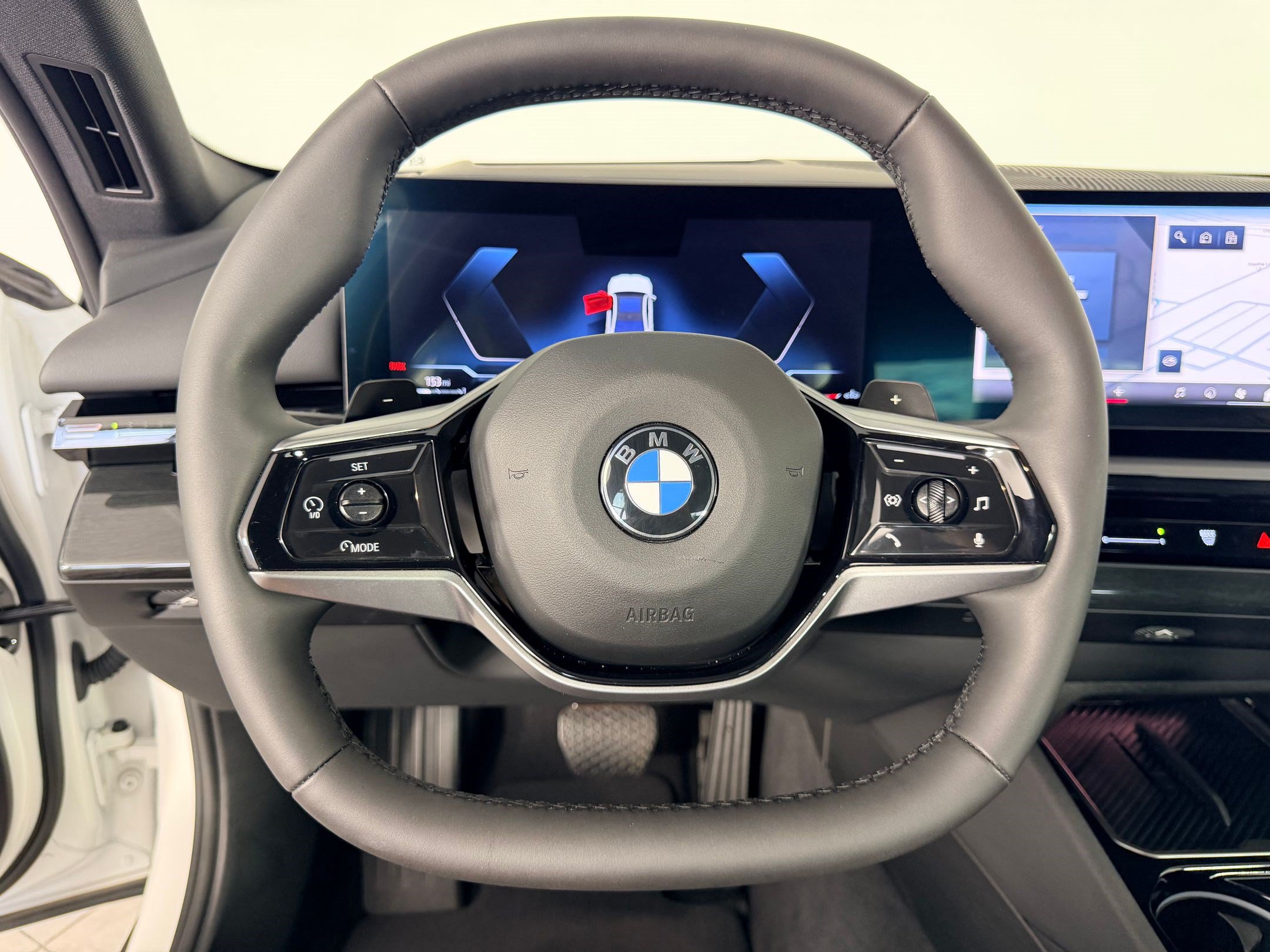 Used 2026 BMW 530i RWD image 11