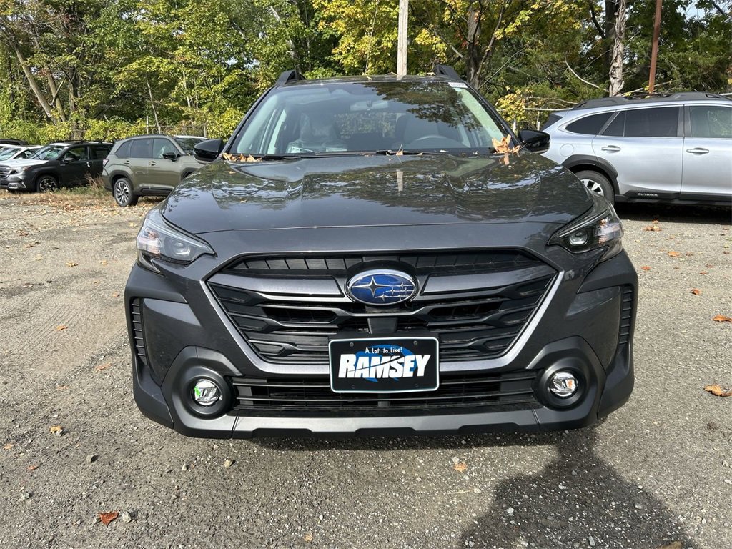 New 2025 Subaru Outback Premium image 3