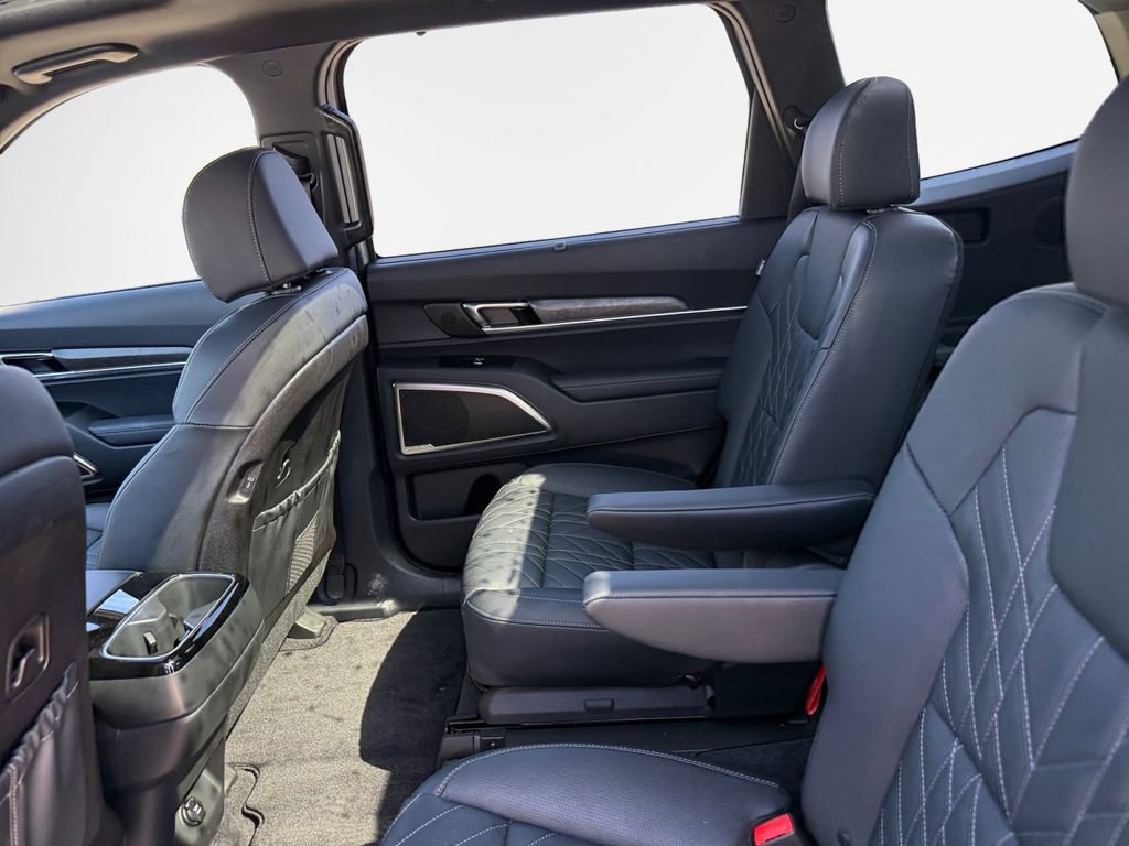 Used 2025 Kia Telluride SX X-Line image 24