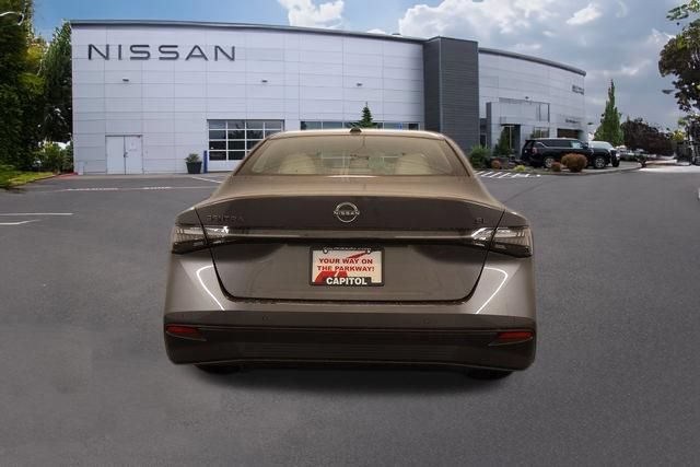 New 2026 Nissan Sentra SL w/ Floor Mat Package FWD image 4