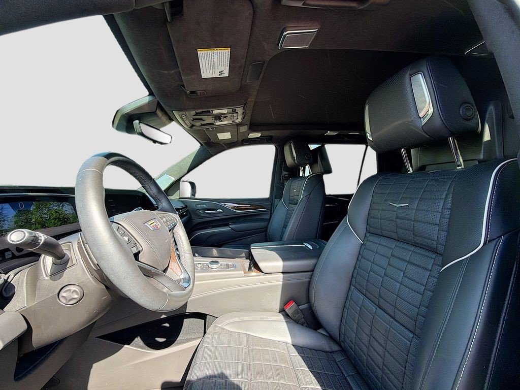 Certified 2022 Cadillac Escalade Sport Platinum image 17