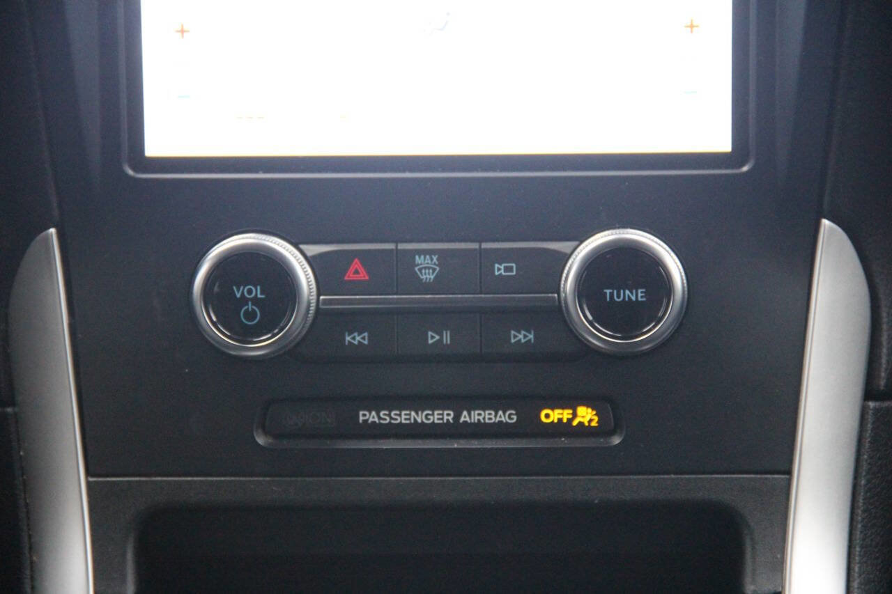 Certified 2023 Ford Edge SEL image 20