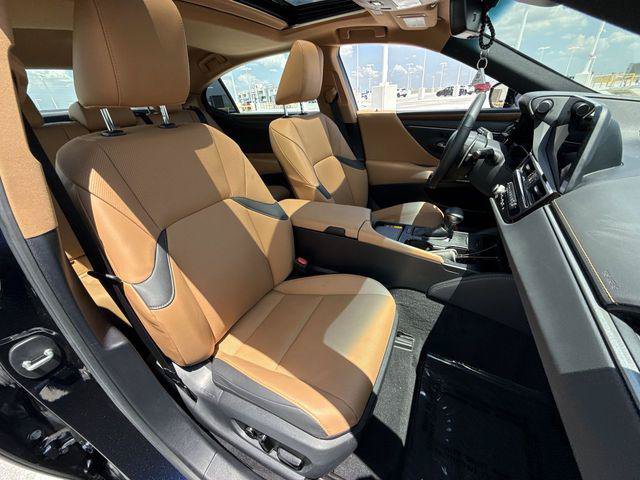 Certified 2024 Lexus ES 350 w/ Premium Package FWD image 26