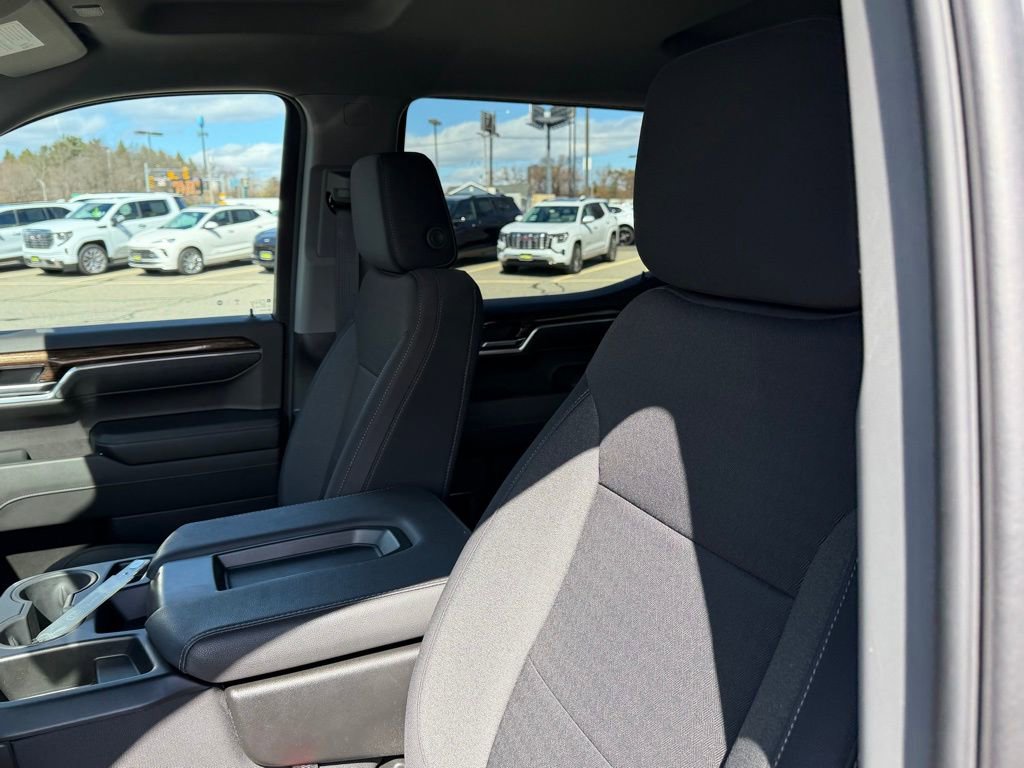 Used 2024 GMC Sierra 1500 Elevation image 14