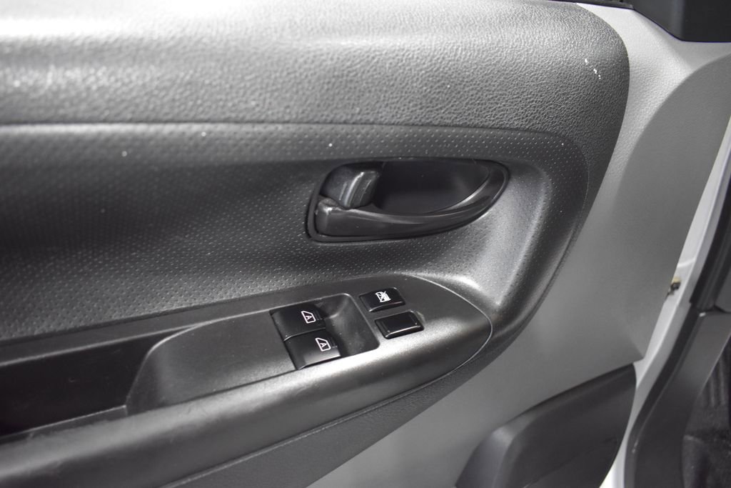 Used 2020 Nissan NV200 S FWD image 15