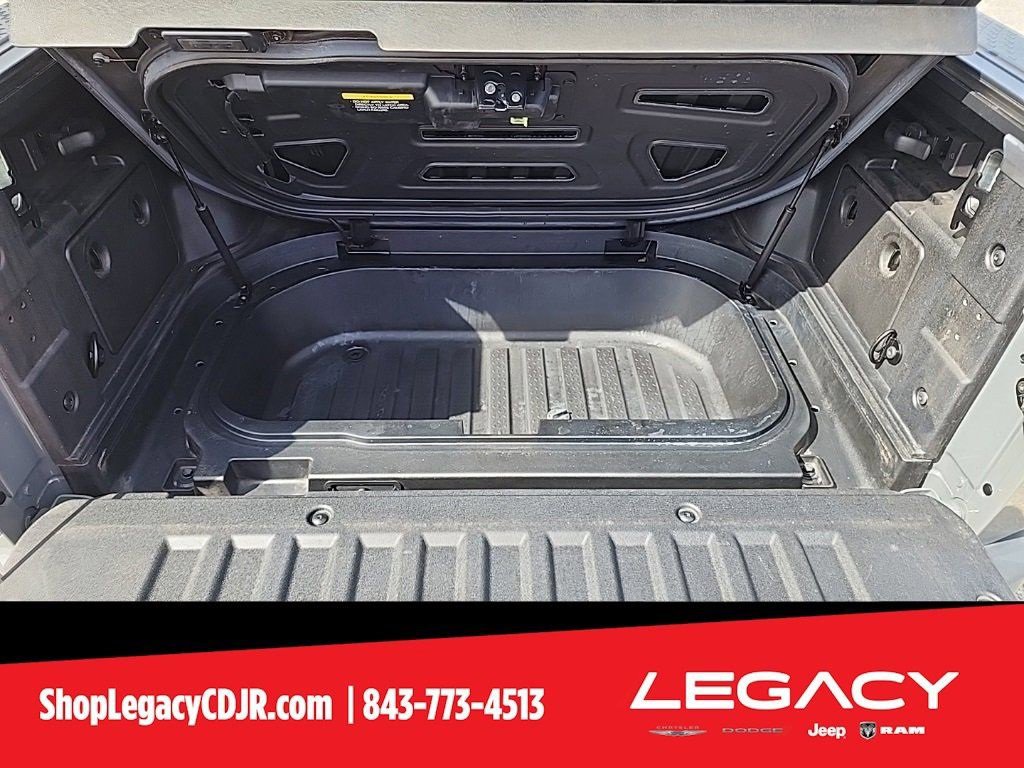 Used 2023 Hyundai Santa Cruz Night image 11