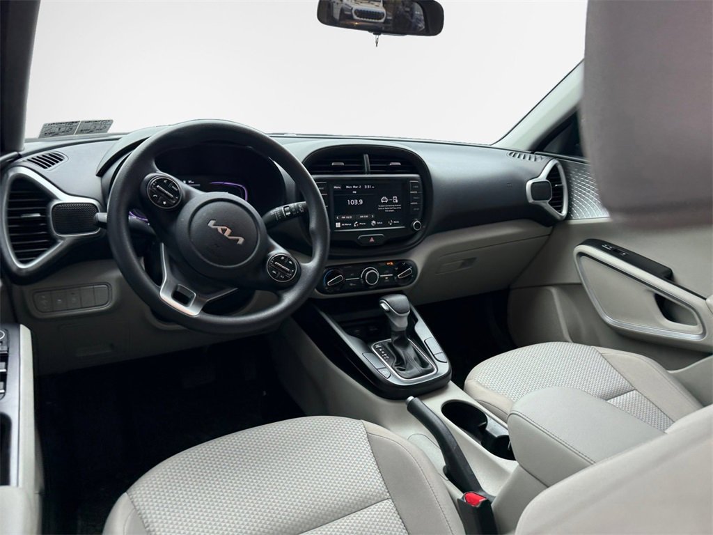 Certified 2023 Kia Soul LX w/ Option Group 015 image 22