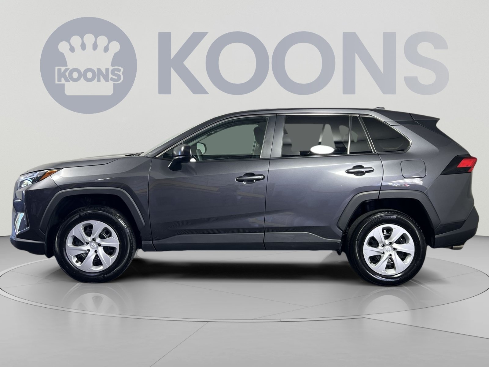 Used 2025 Toyota RAV4 LE AWD/4WD image 2