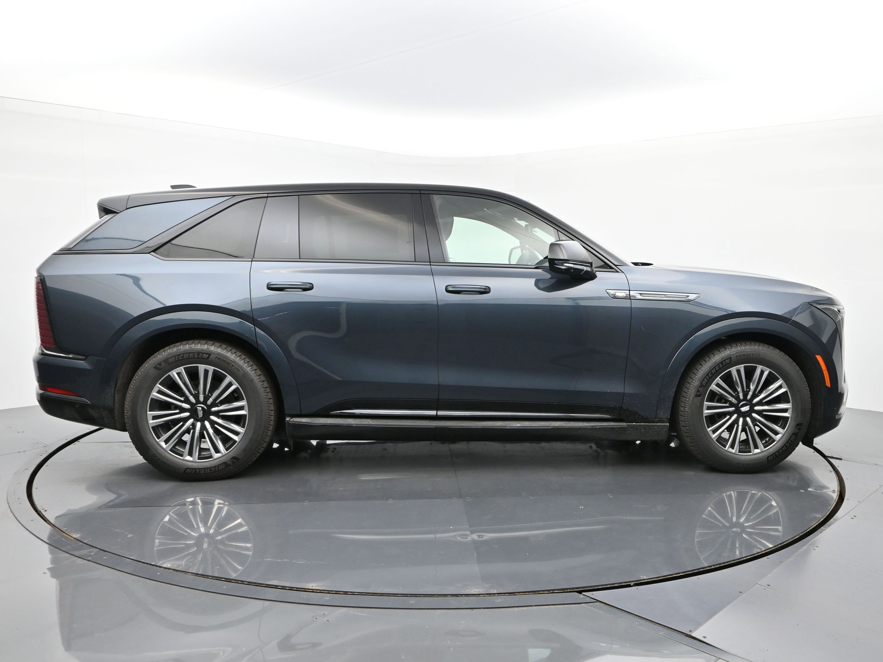 New 2026 Cadillac Escalade IQ Sport 1 w/ LPO, Floor Liner Package image 6