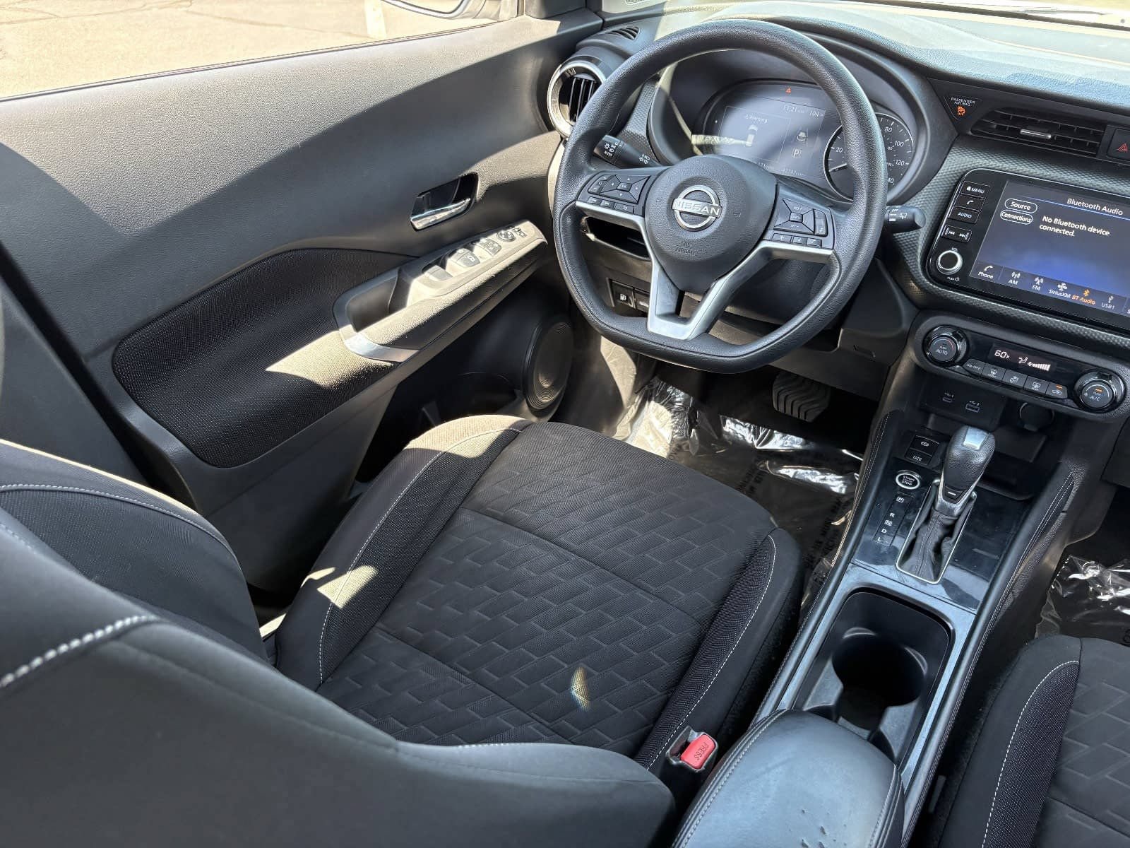 Used 2022 Nissan Kicks SV FWD image 19