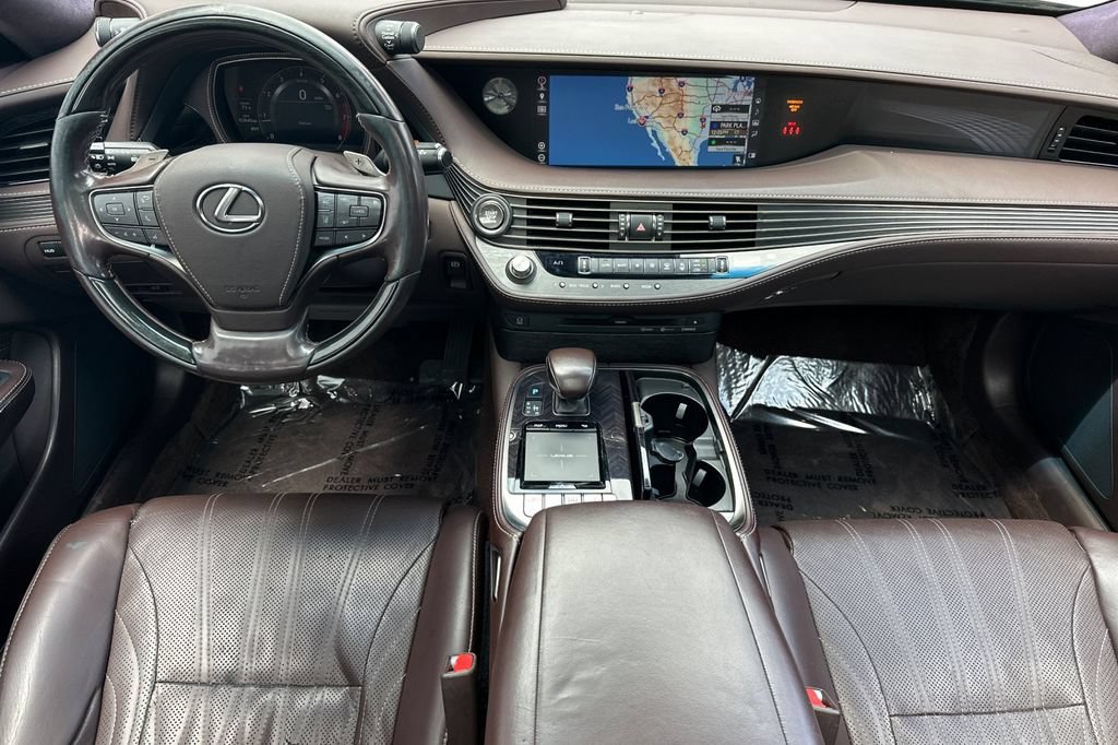 Used 2018 Lexus LS 500 w/ Luxury Package RWD image 13