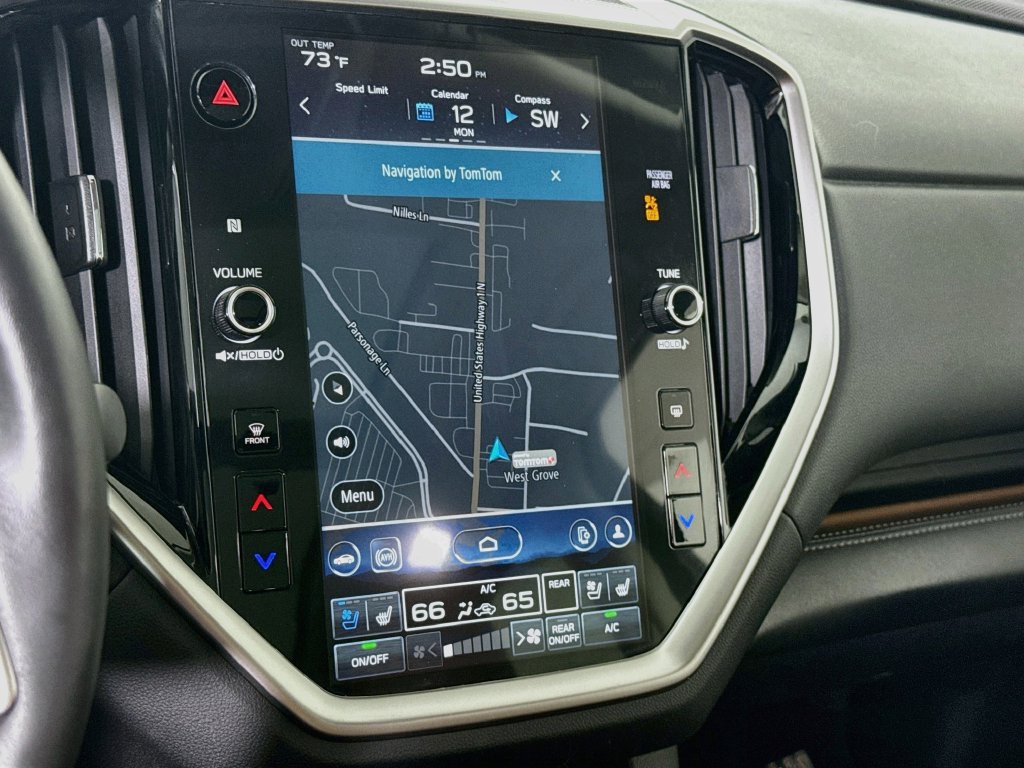 Certified 2025 Subaru Ascent Touring AWD/4WD image 7