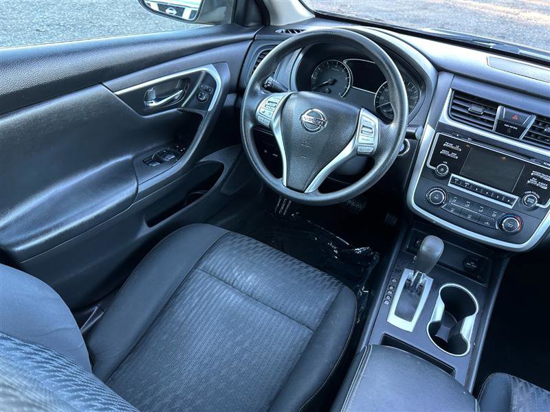 Used 2017 Nissan Altima 2.5 S w/ Power Driver Seat Package FWD image 23