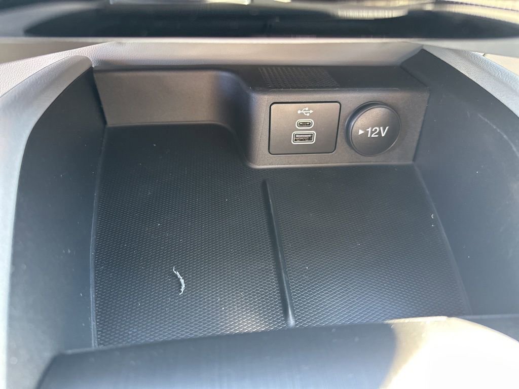 New 2026 Ford Escape SE image 28