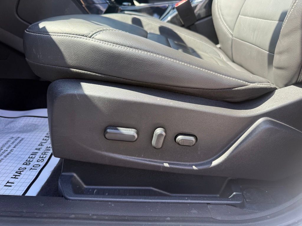 Used 2016 Ford Escape Titanium FWD image 15