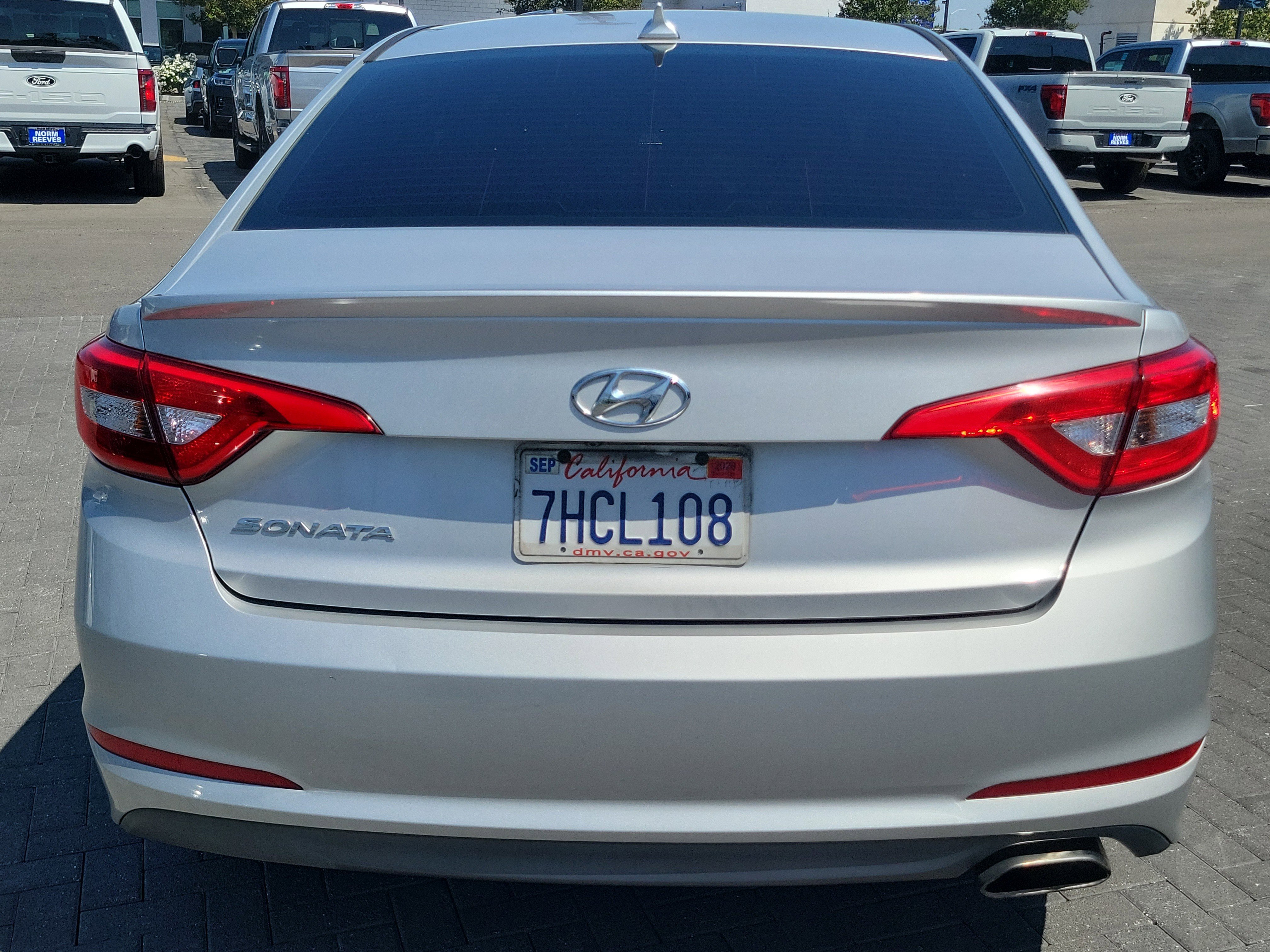 Used 2015 Hyundai Sonata SE w/ Option Group 02 image 31