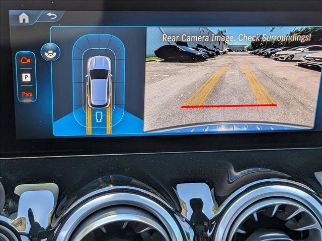 New 2026 Mercedes-Benz GLA 35 AMG 4MATIC image 12