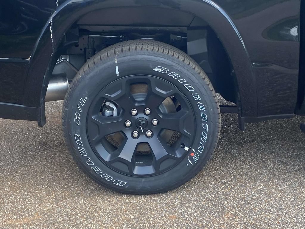 New 2026 RAM 1500 Big Horn w/ Night Edition AWD/4WD image 8