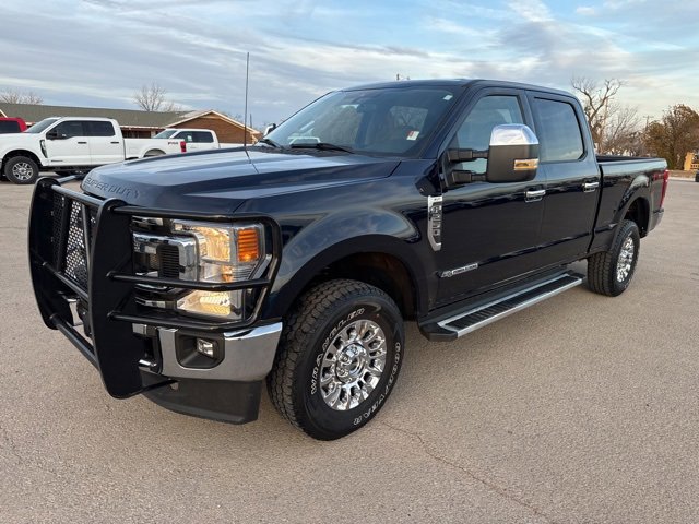 Used 2022 Ford F250 XLT w/ XLT Premium Package image 3
