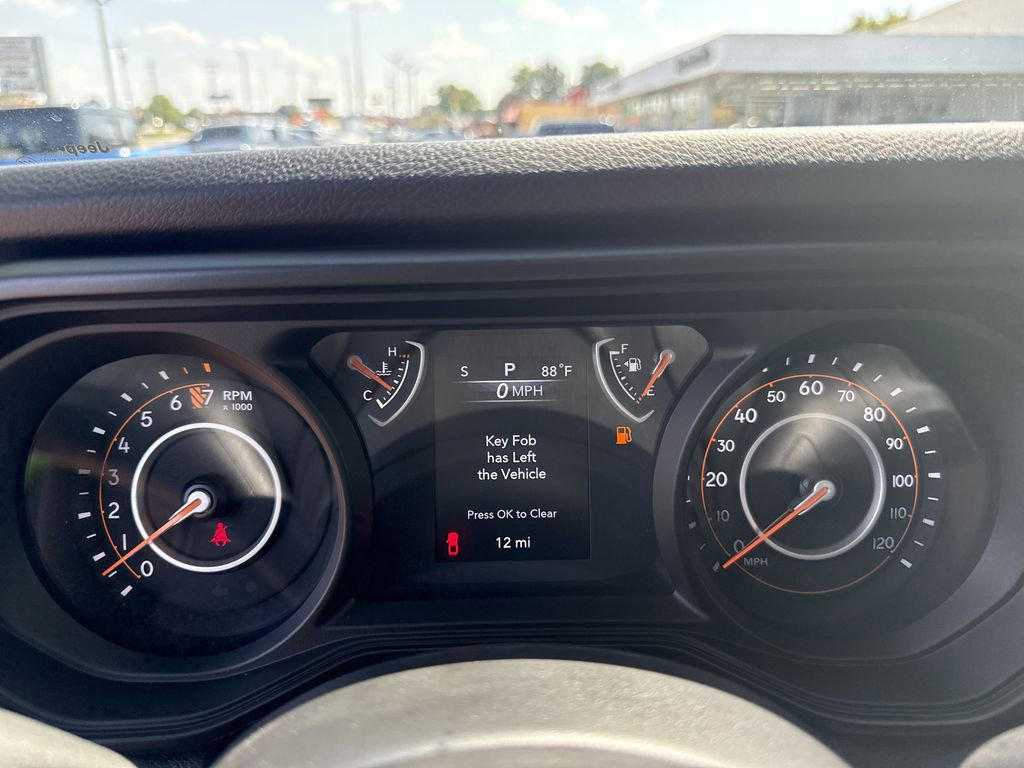 New 2025 Jeep Gladiator Sport image 23