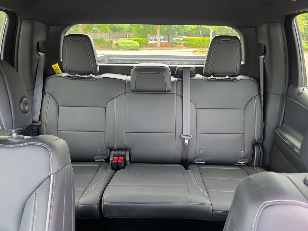 Used 2026 Chevrolet Silverado EV LT AWD/4WD image 25