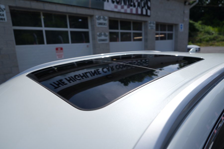 Used 2023 INFINITI QX60 Luxe w/ Cargo Package AWD/4WD image 13