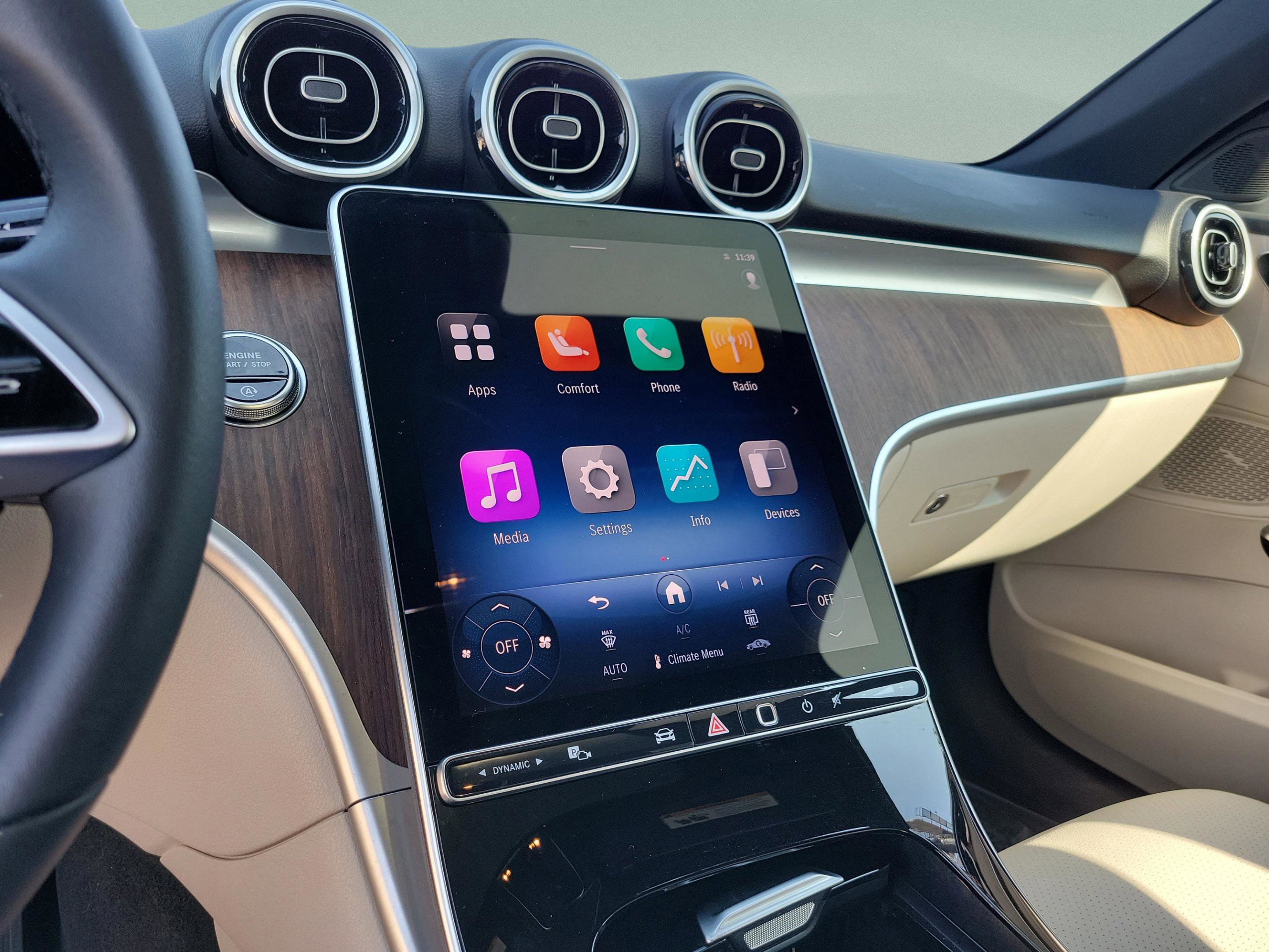 Certified 2025 Mercedes-Benz C 300 Sedan image 31