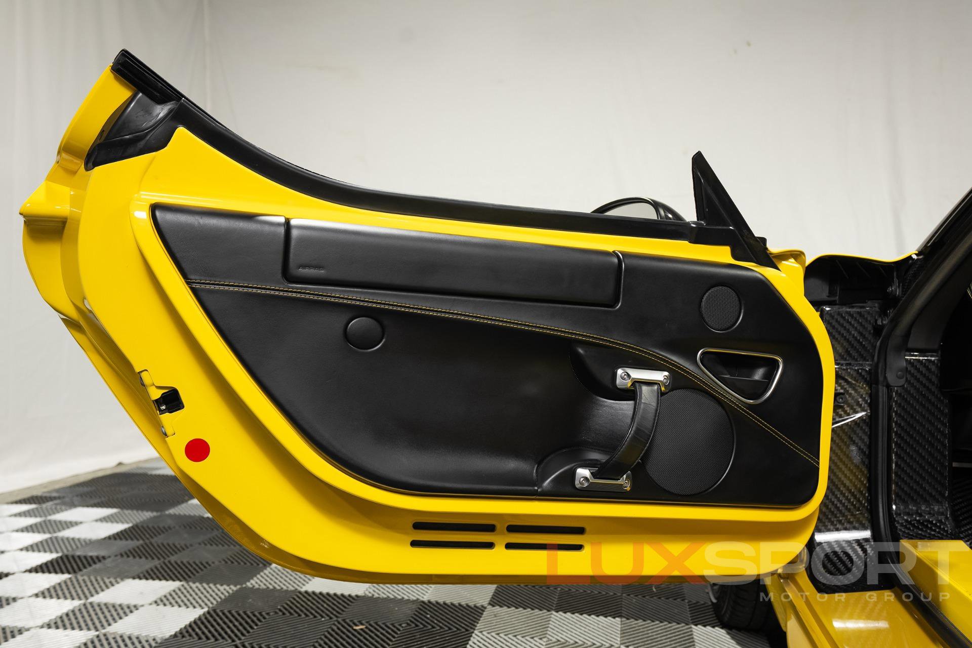 Used 2016 Alfa Romeo 4C Spider RWD image 17