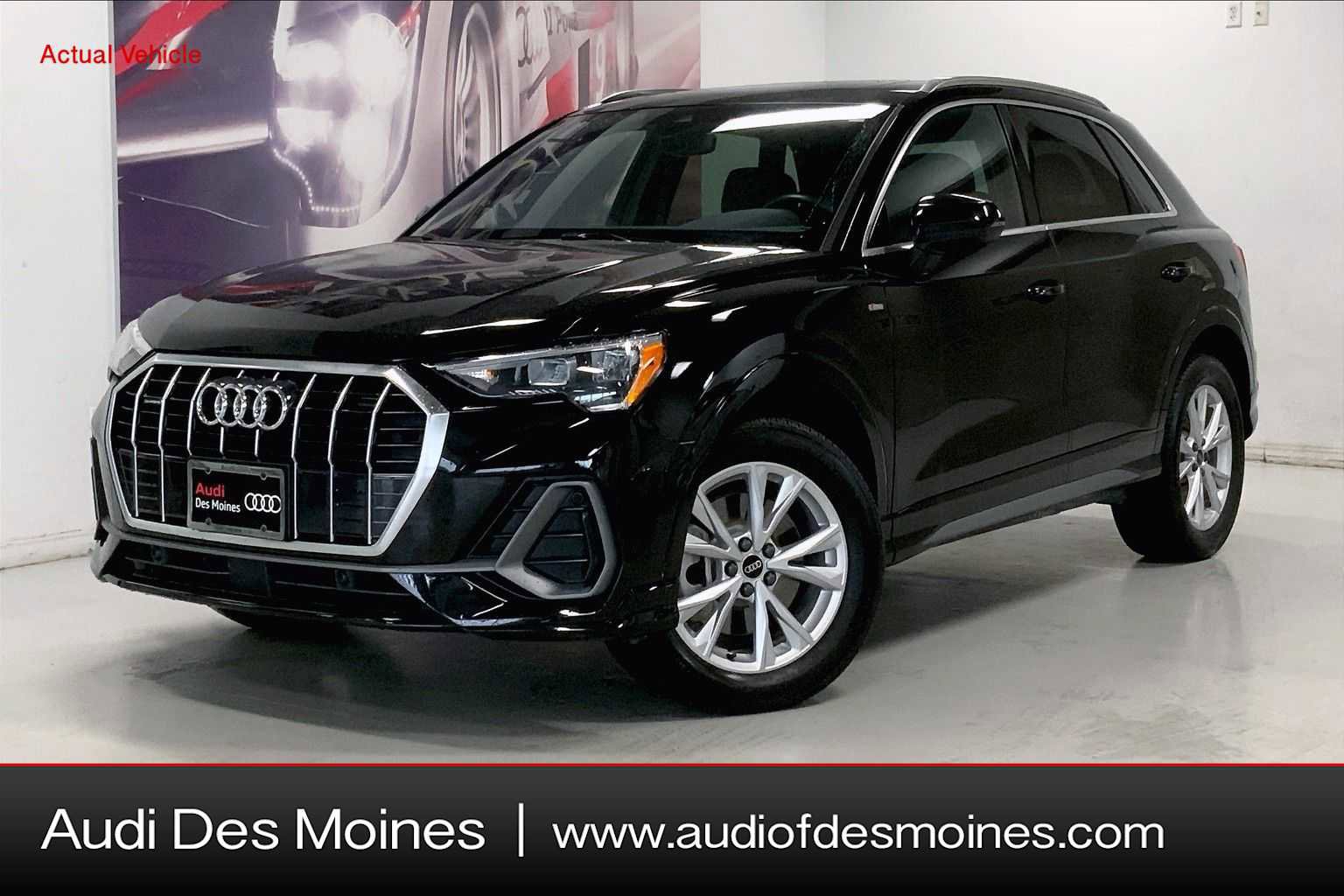 Used 2022 Audi Q3 2.0T Premium w/ Convenience Package image 1
