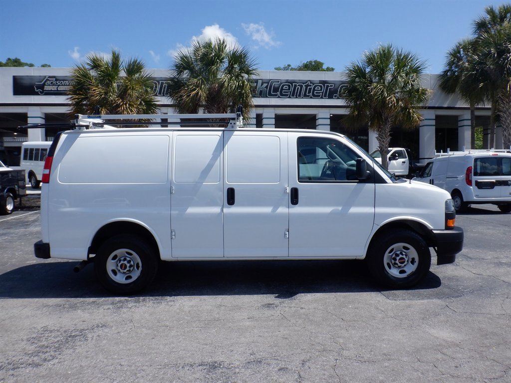 Used 2023 GMC Savana 2500 w/ Driver Convenience Package image 1