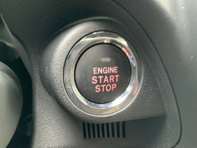 Certified 2025 Subaru Forester Limited image 32