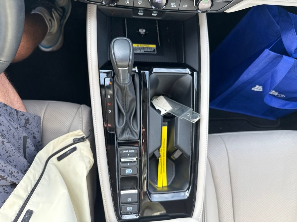 Used 2023 Honda Accord Touring image 25