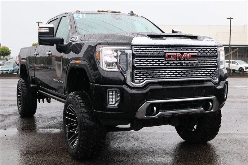 Used 2021 GMC Sierra 3500 Denali w/ Denali Ultimate Package AWD/4WD image 6