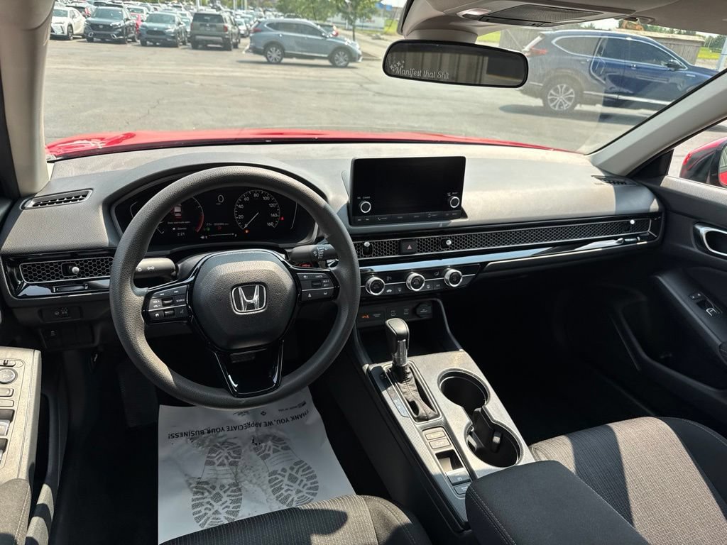 Used 2025 Honda Civic LX image 32