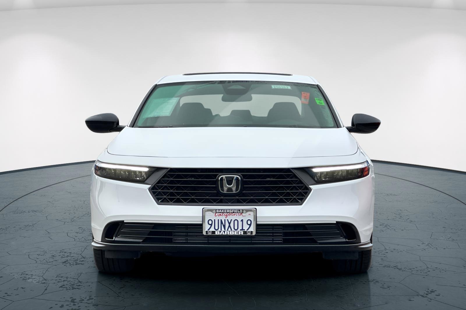 Certified 2025 Honda Accord SE image 9