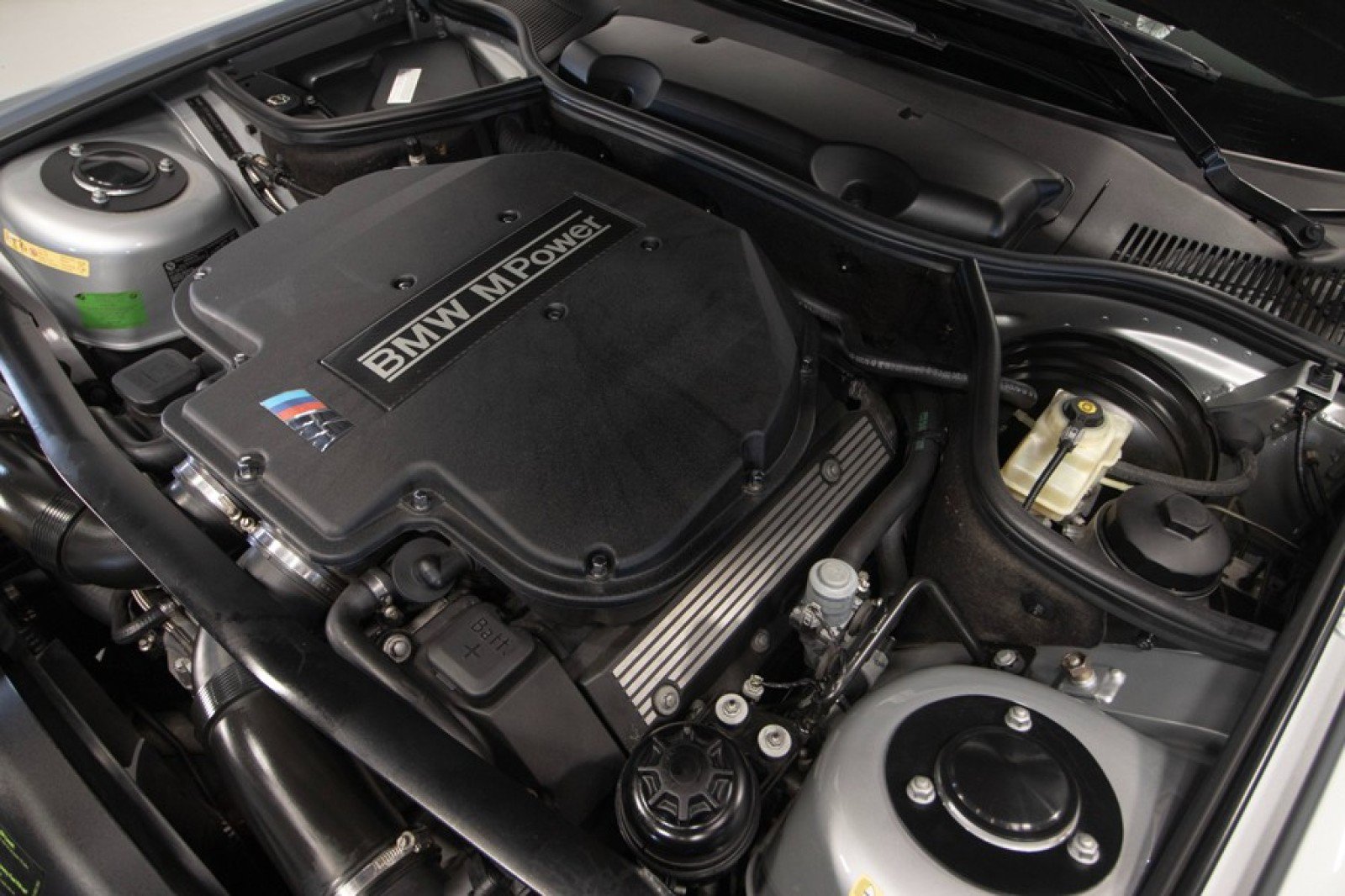 Used 2001 BMW Z8 image 99