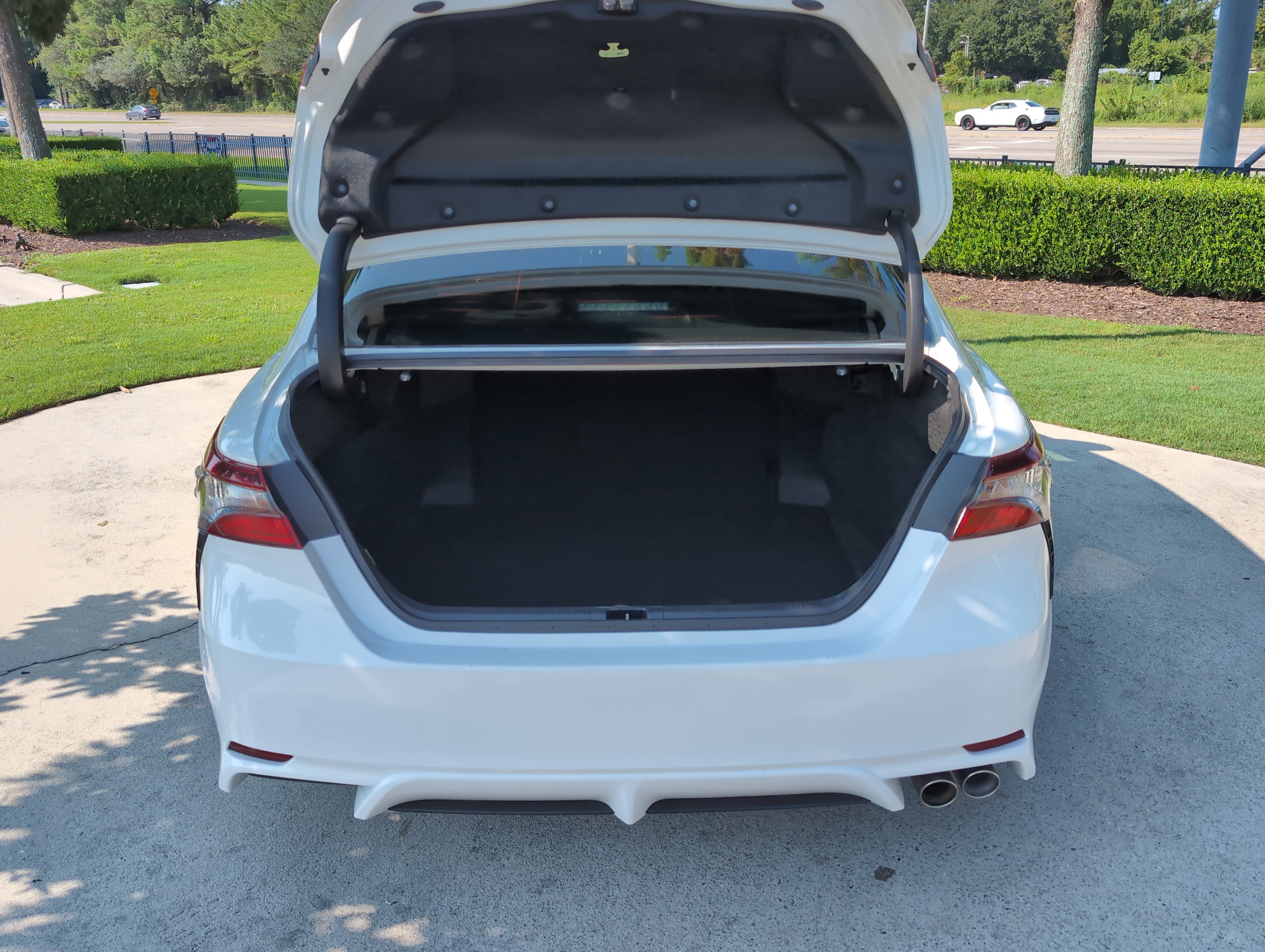 Certified 2024 Toyota Camry SE FWD image 30