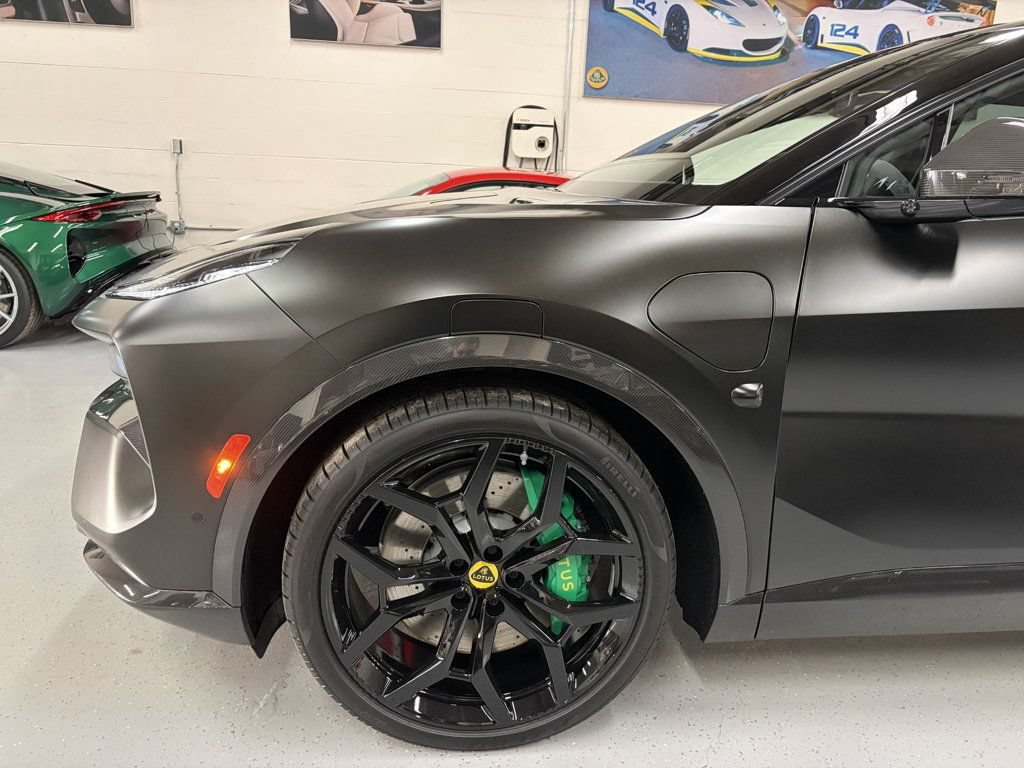 New 2025 Lotus Eletre AWD/4WD image 4