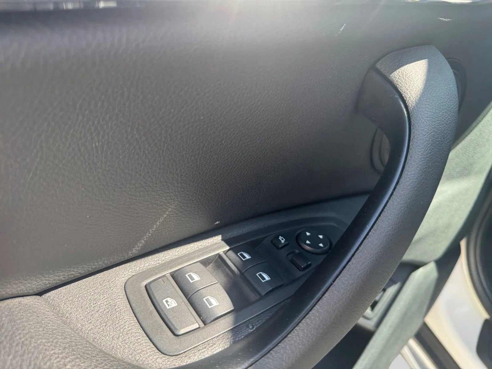 Used 2019 BMW X1 xDrive28i w/ Convenience Package image 15