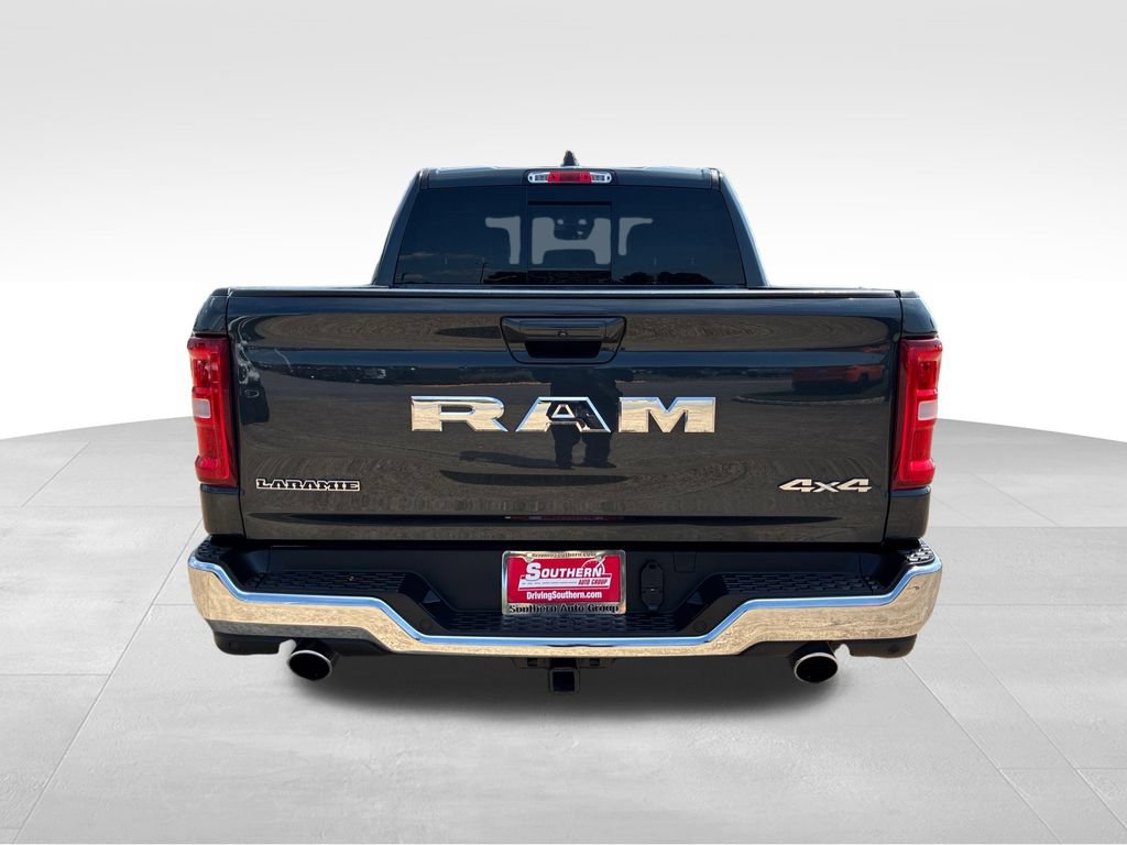 Used 2026 RAM 1500 Laramie AWD/4WD image 4