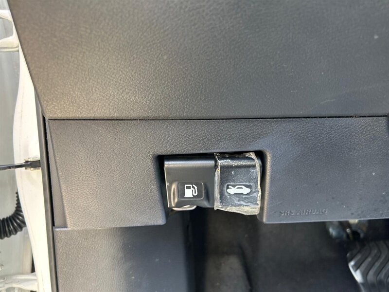 Used 2022 Nissan Kicks S FWD image 22
