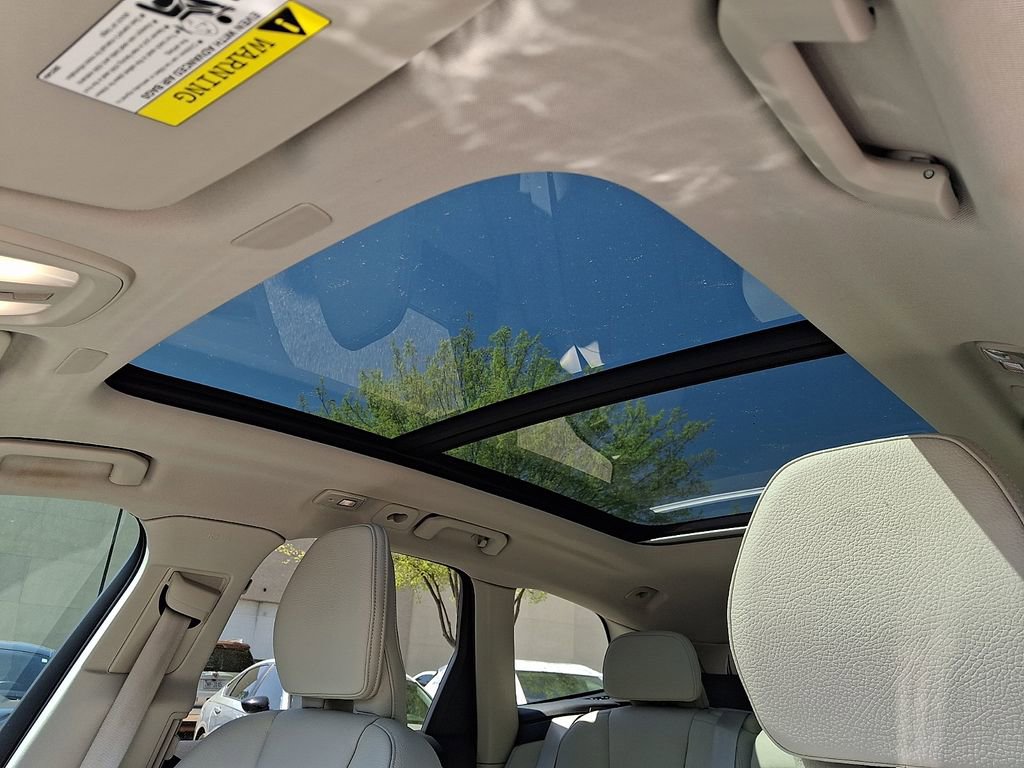 Used 2024 Volvo XC60 B5 Plus w/ Protection Package Premier image 14