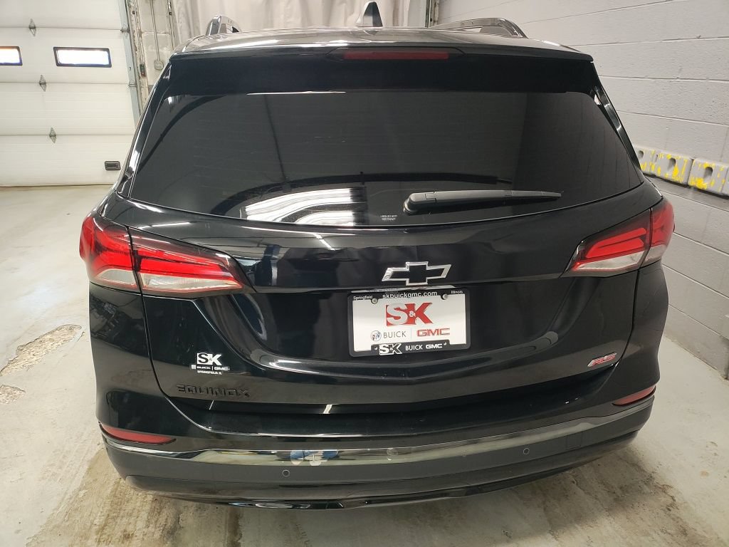 Used 2023 Chevrolet Equinox RS w/ LPO, Floor Liner Package FWD image 22